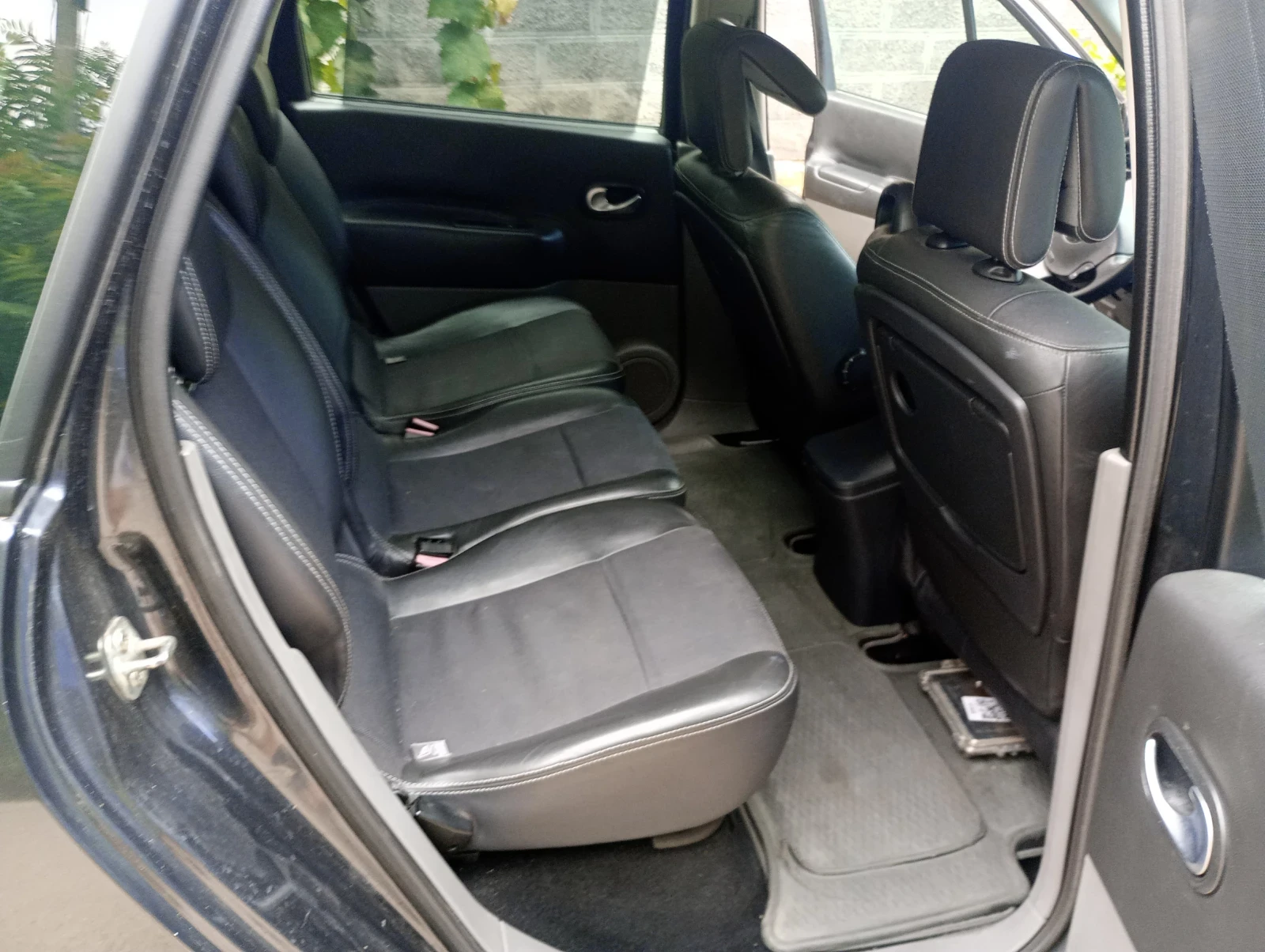 Renault Scenic  - изображение 7