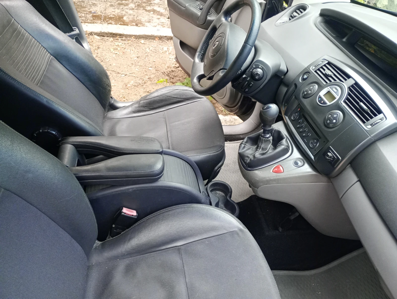 Renault Scenic  - изображение 10