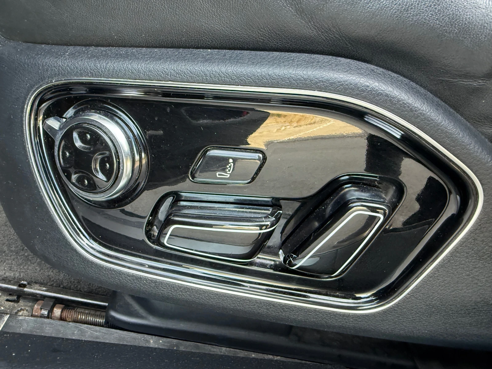 Audi A8 4.2TDI* V8* BiTurbo* MATRIX | Mobile.bg — изображение 14