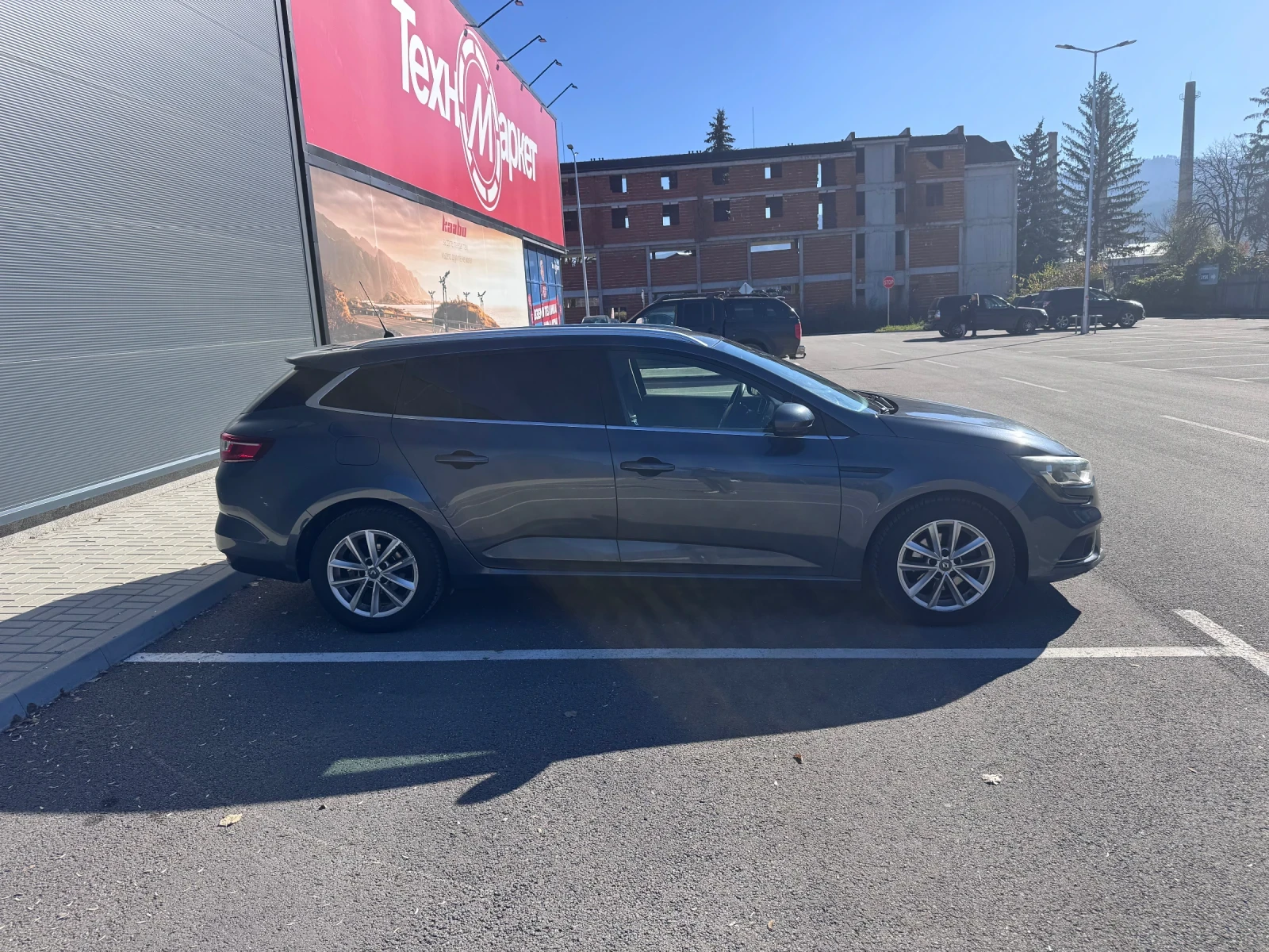 Renault Megane 1.5 DCI - изображение 4