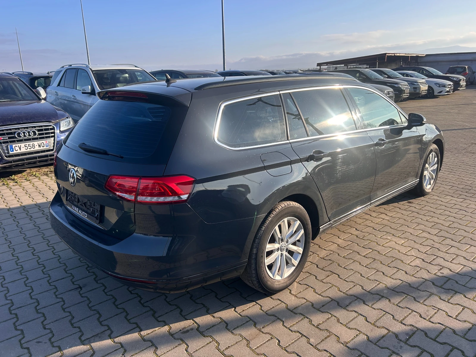VW Passat 1.6TDI AVTOMAT/NAVI EURO 6 | Mobile.bg � ����������� 6