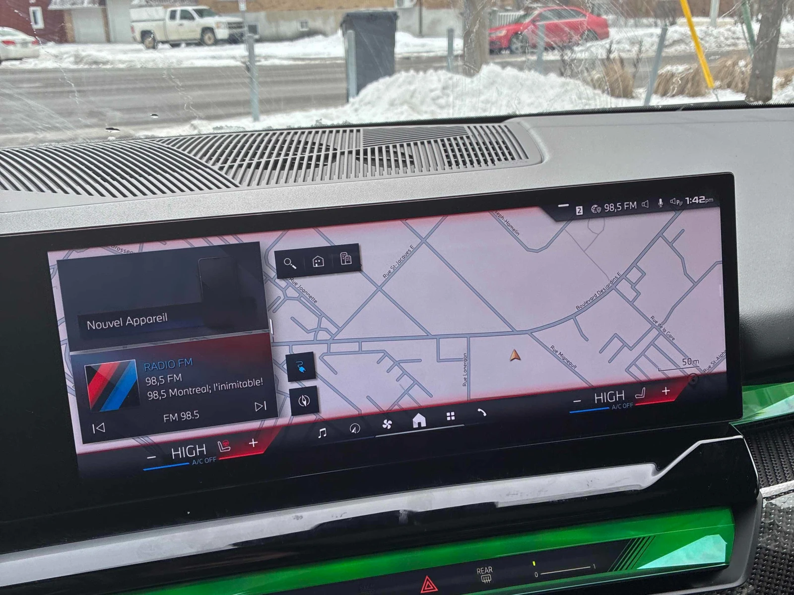 BMW i5 M60 xDrive * * CARFAX * *   * *  | Mobile.bg   10