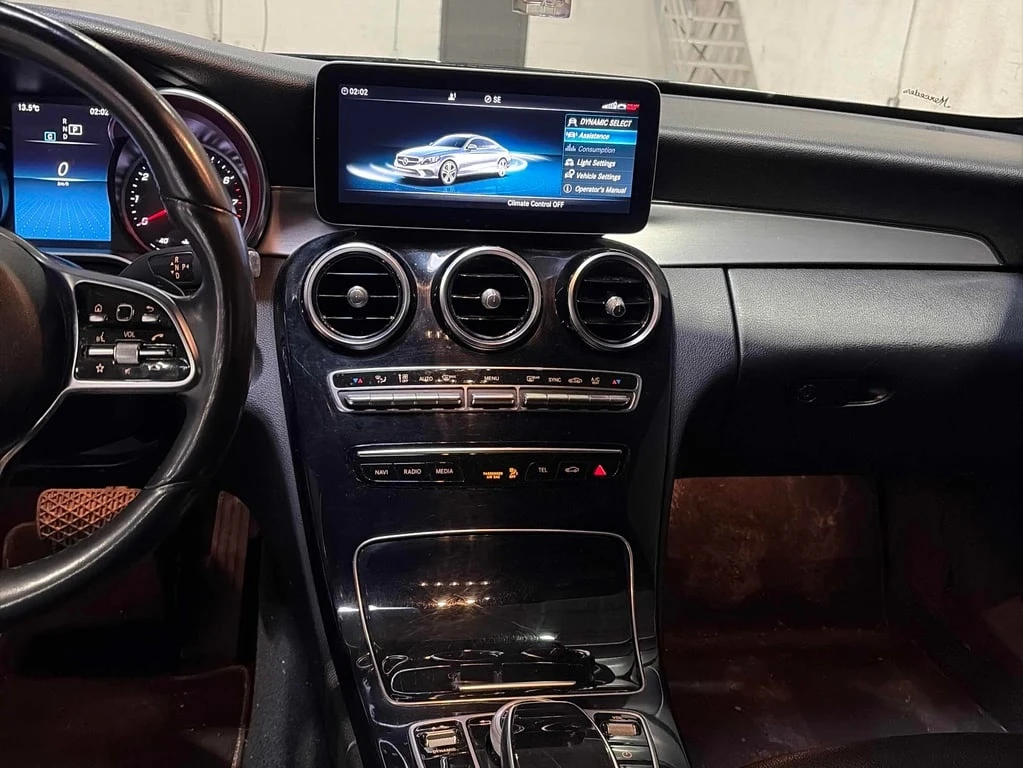 Mercedes-Benz C 300 * CARFAX * ЦЕНА ДО БГ - изображение 9