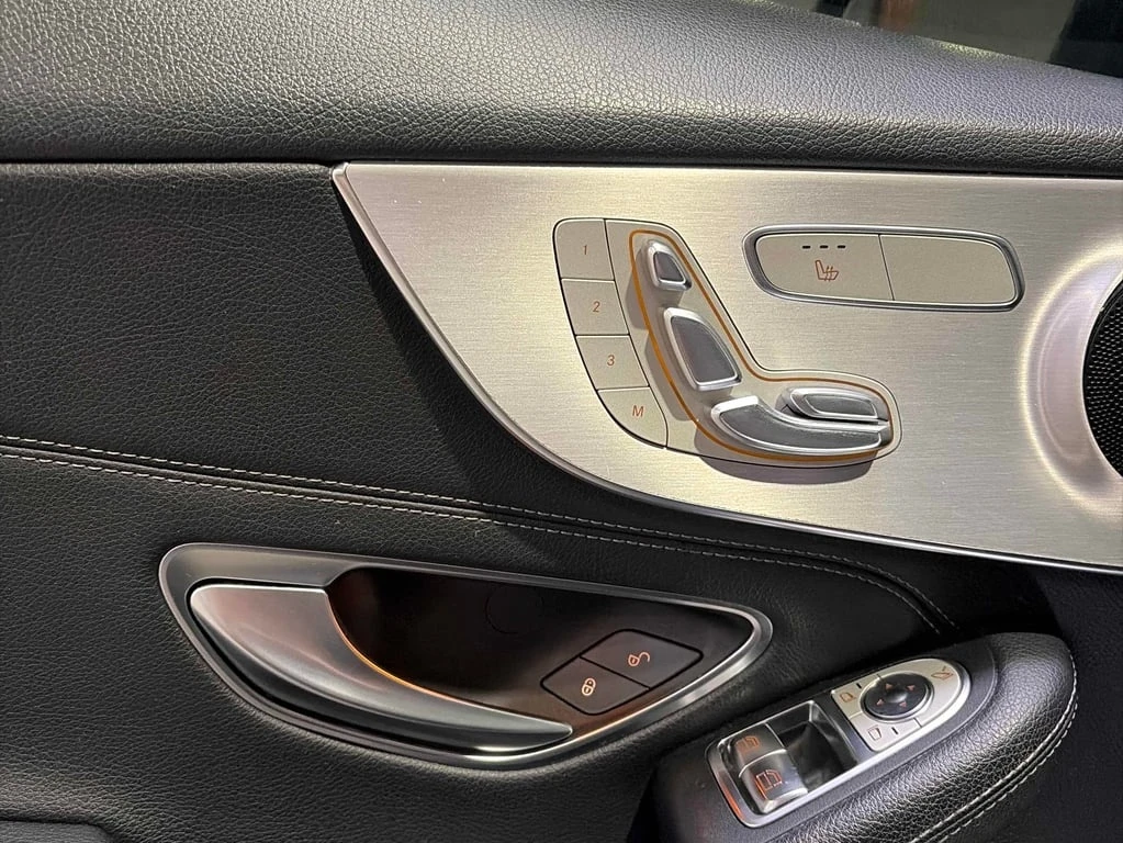 Mercedes-Benz C 300 * CARFAX * ЦЕНА ДО БГ - изображение 10