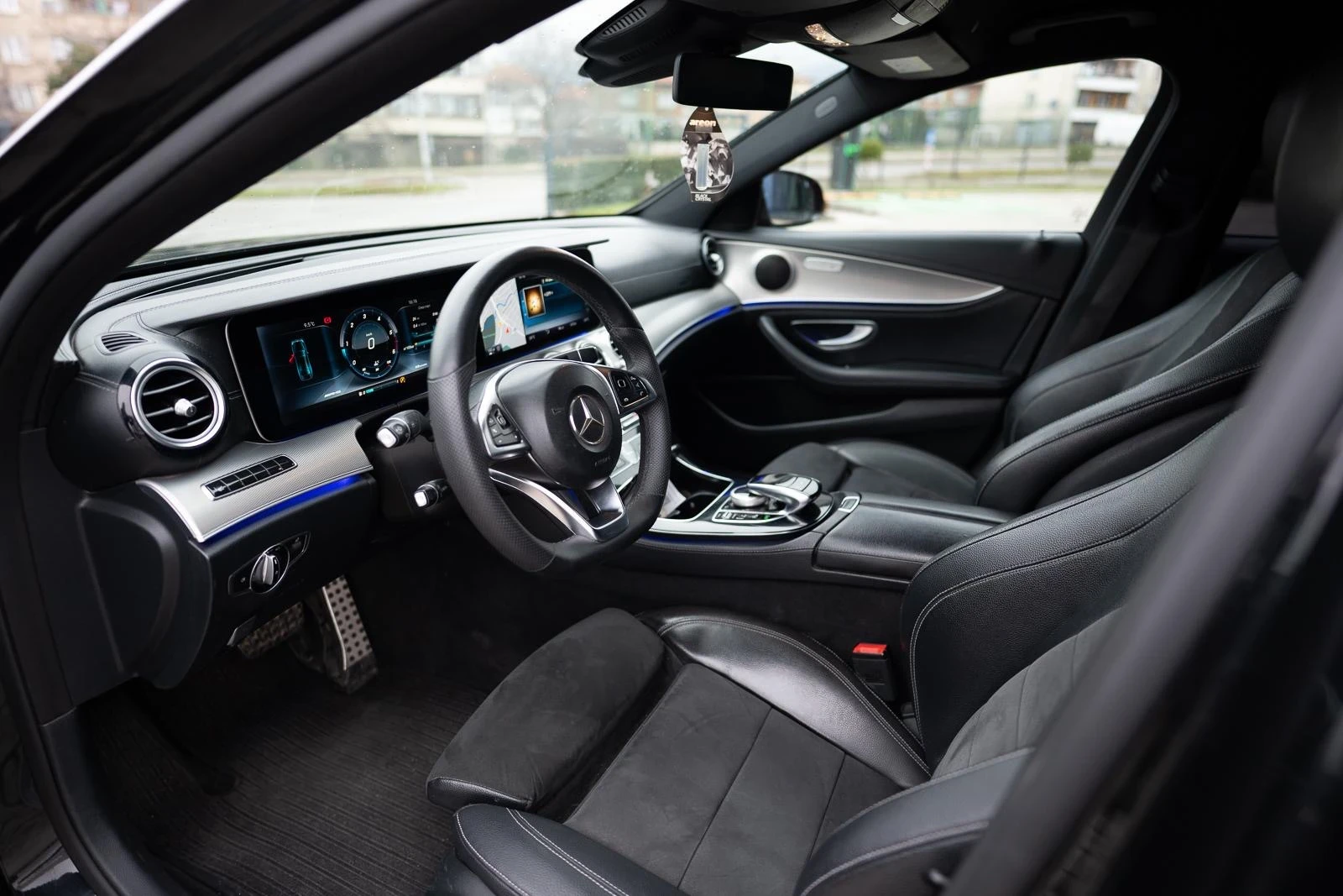 Mercedes-Benz E 220 AMG | Mobile.bg � ����������� 7