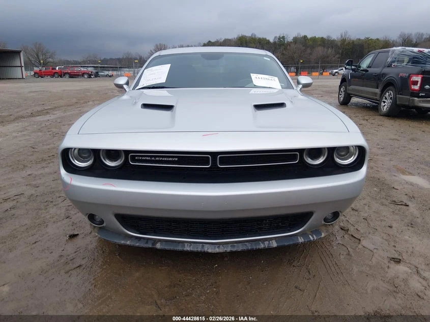 Dodge Challenger 3.6l Sxt, снимка 12 - Автомобили и джипове - 53817187