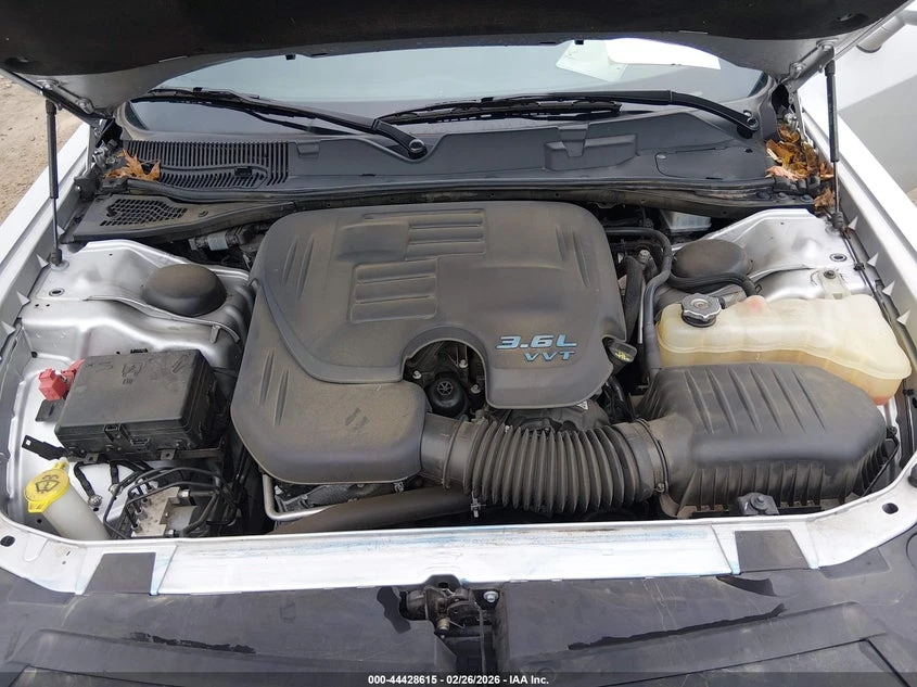 Dodge Challenger 3.6l Sxt, снимка 10 - Автомобили и джипове - 53817187