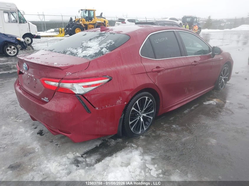Toyota Camry Hybrid* Premium* Шибидах* 2ключа, снимка 4 - Автомобили и джипове - 54064421