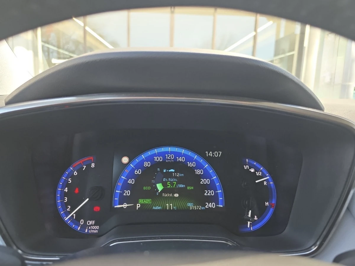 Toyota Corolla | Hybrid | Team D | 2022 | 35 000 км., снимка 12 - Автомобили и джипове - 54186903