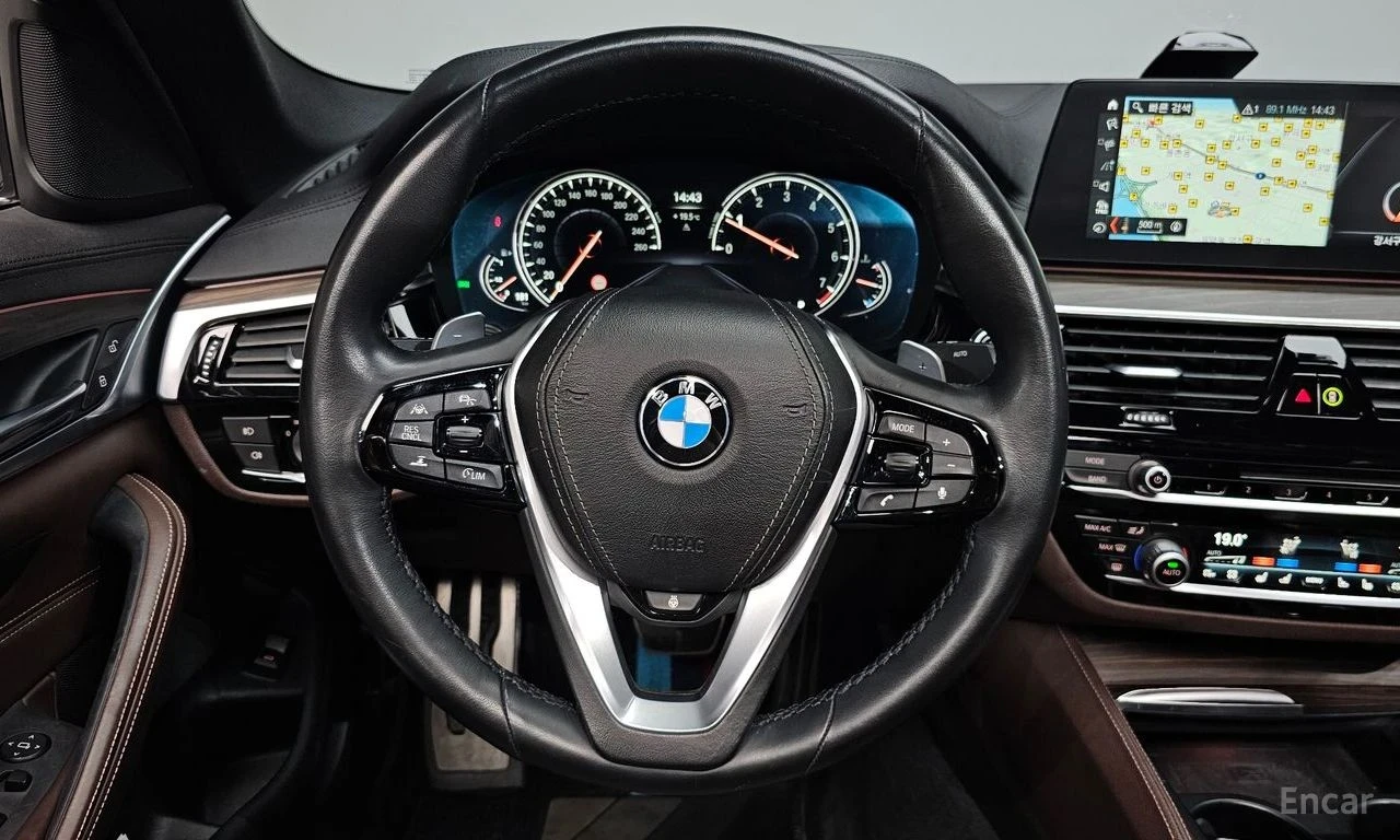 BMW 530 xDrive M Sport Plus | 360 ������ | HEAD-UP |  | Mobile.bg � ����������� 12