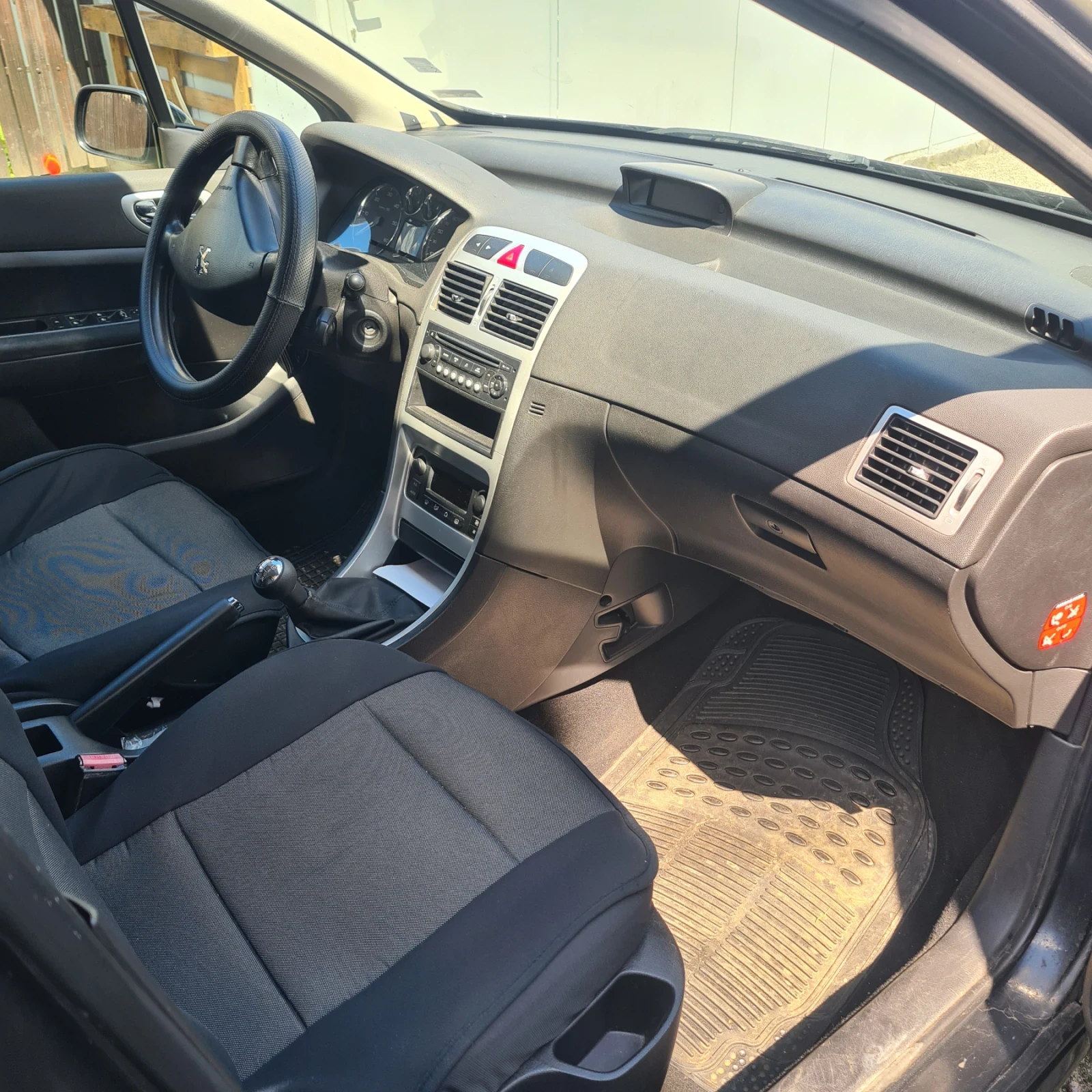 Peugeot 307 SW, снимка 5 - Автомобили и джипове - 54305856