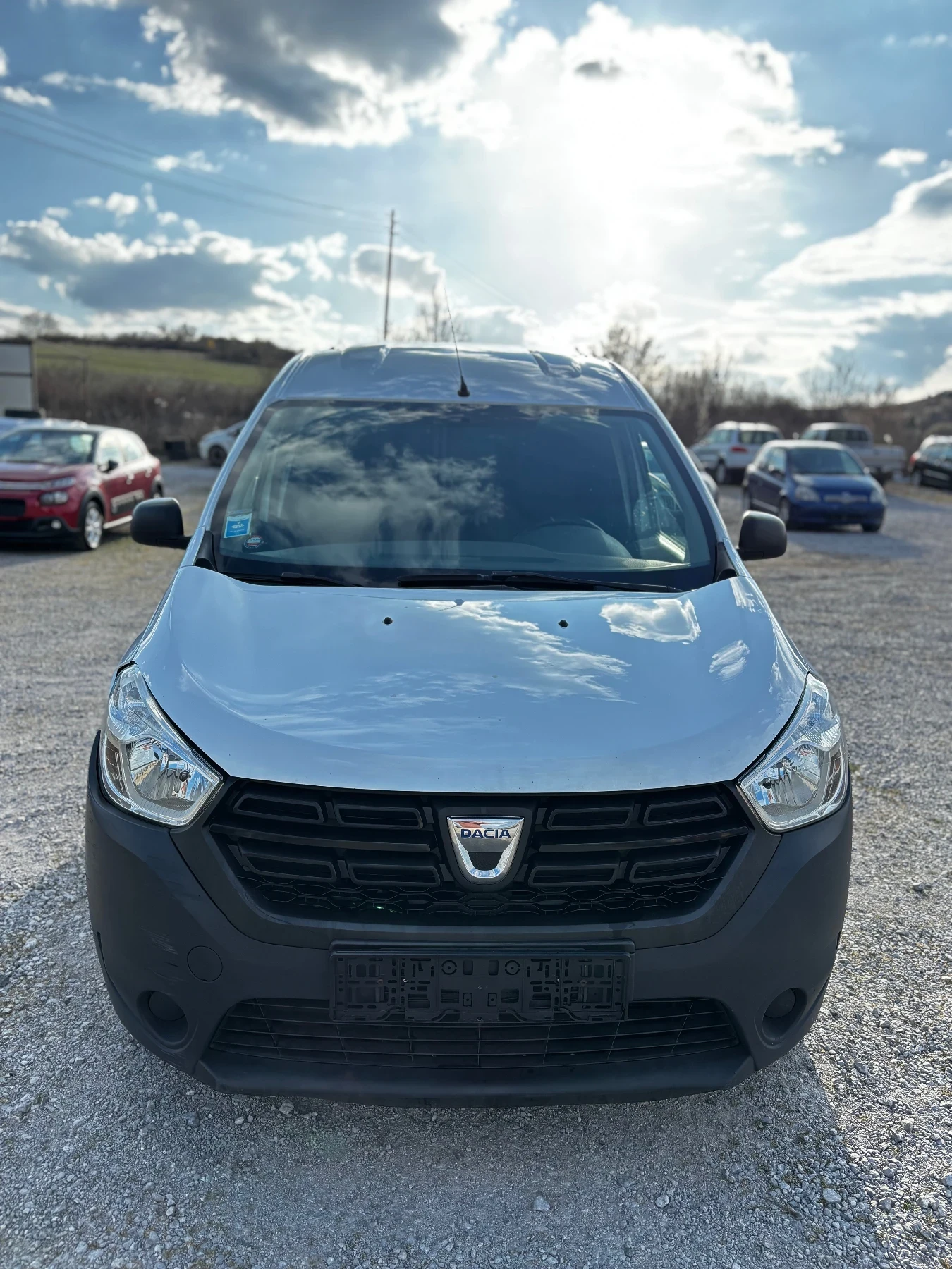 Dacia Dokker 1.5DCI 90кс, 2019, климатик !, снимка 3 - Автомобили и джипове - 54681476