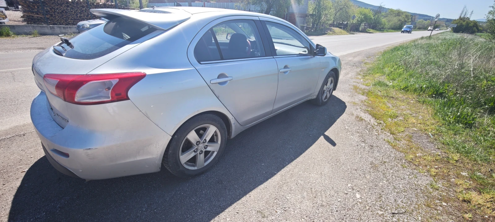 Mitsubishi Lancer 1.8MIVEC, снимка 5 - Автомобили и джипове - 54722279