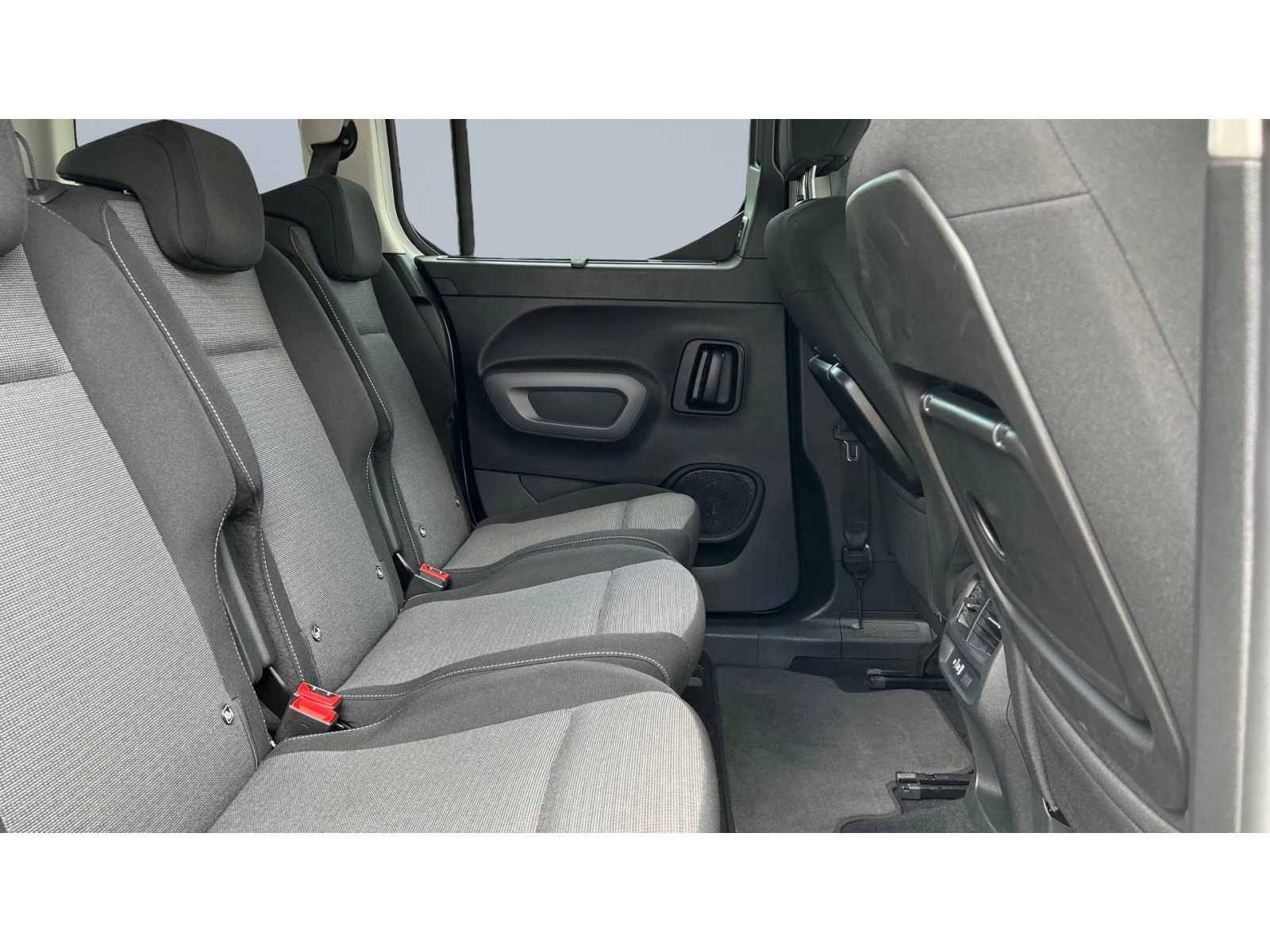 Toyota Proace City Verso Месечна вноска от 297  , снимка 7 - Автомобили и джипове - 54749751