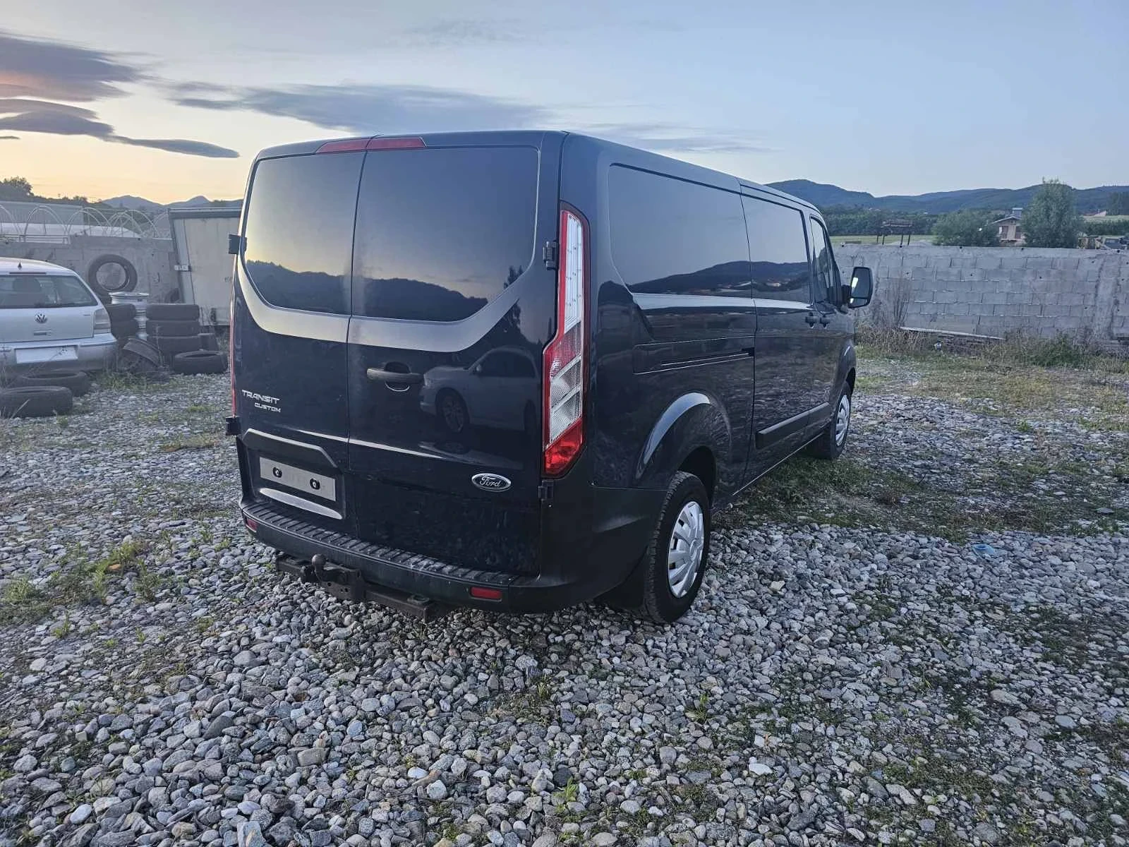 Ford Transit Custom, снимка 4 - Автомобили и джипове - 54865326