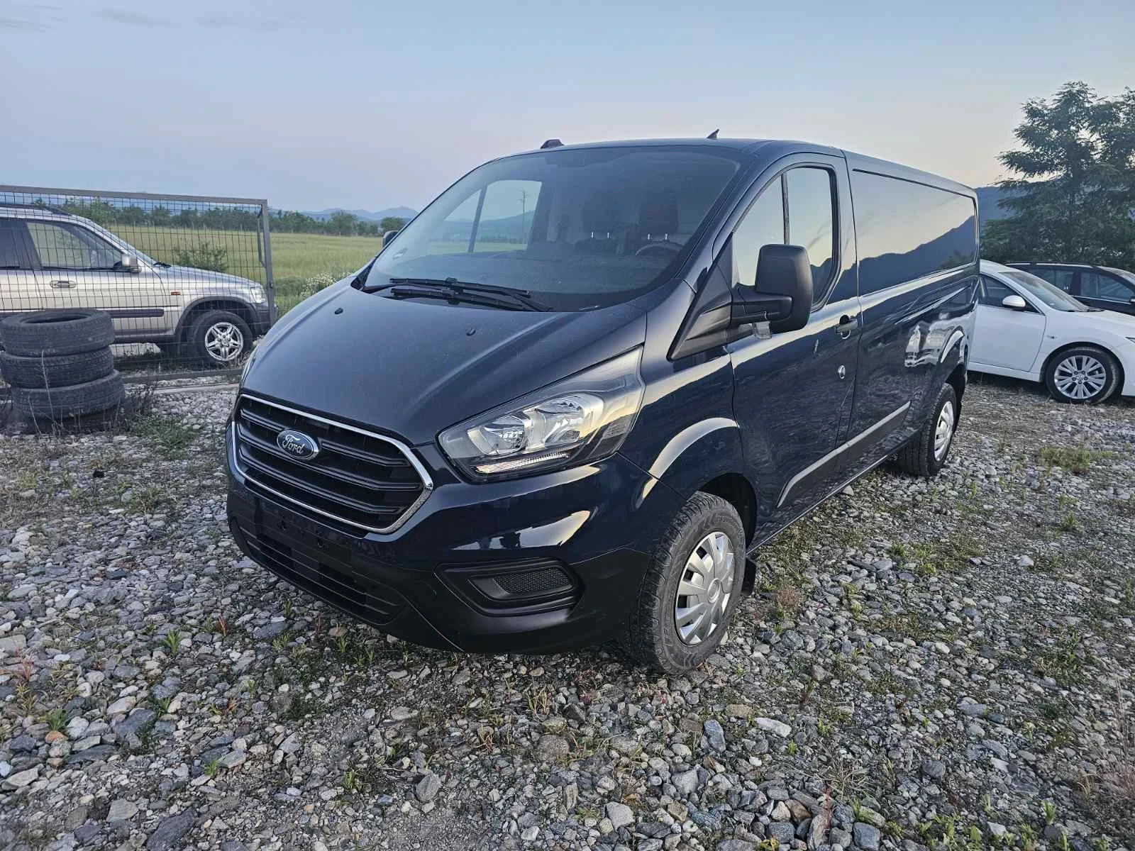 Ford Transit Custom, снимка 2 - Автомобили и джипове - 54865326