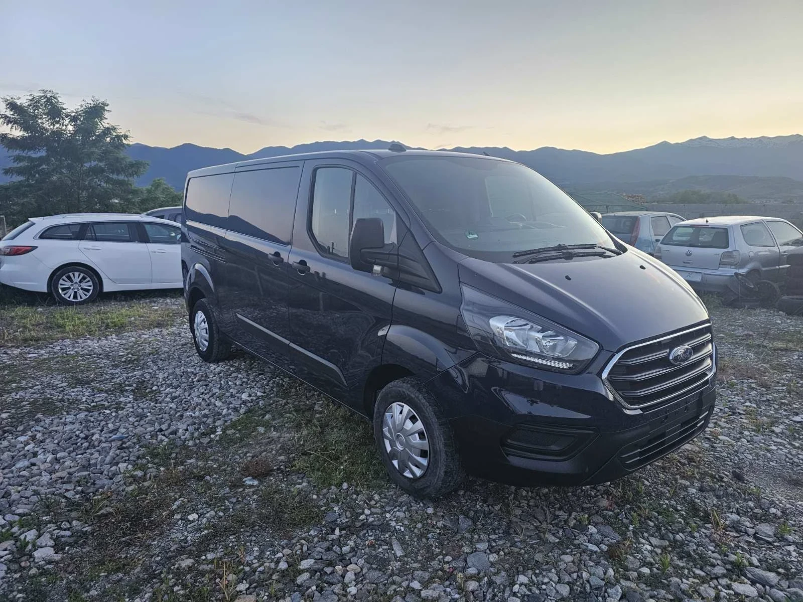 Ford Transit Custom, снимка 3 - Автомобили и джипове - 54865326