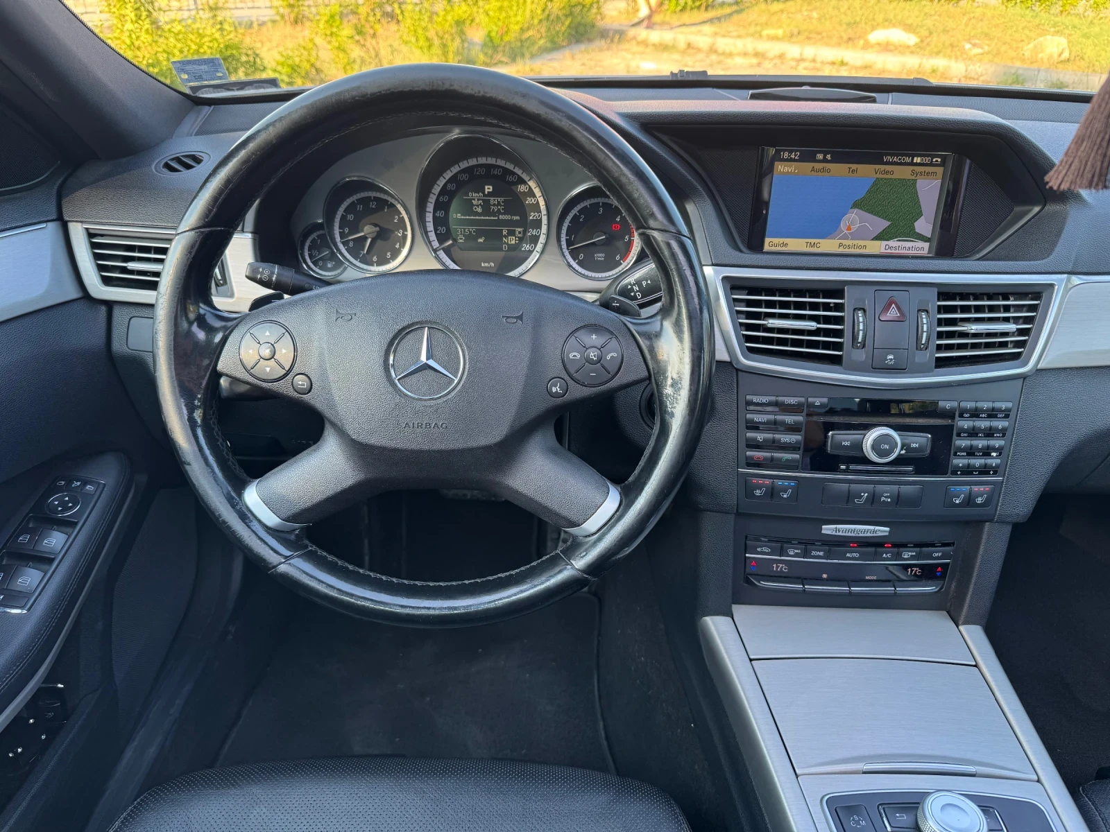 Mercedes-Benz E 350 W212, снимка 13 - Автомобили и джипове - 55106009