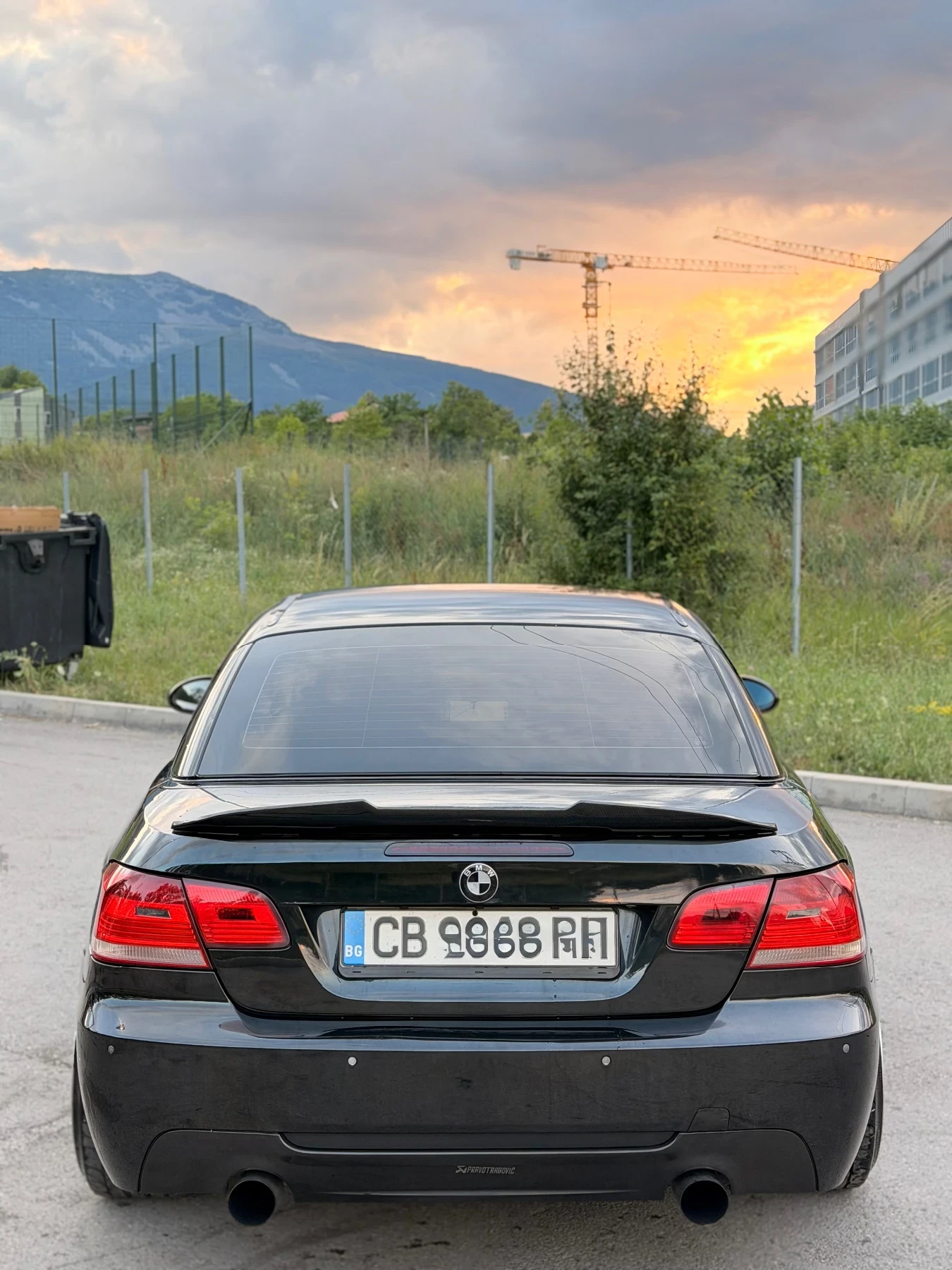 BMW 330, снимка 15 - Автомобили и джипове - 55179383