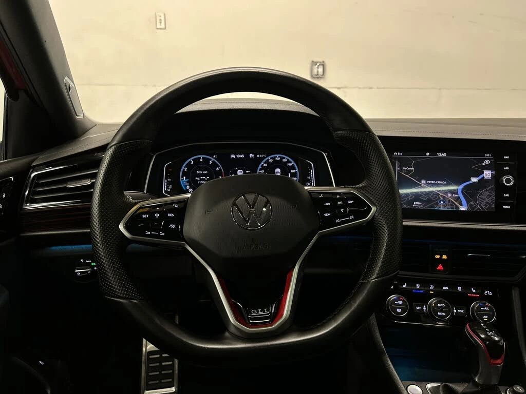 VW Jetta GLI, снимка 13 - Автомобили и джипове - 55321695