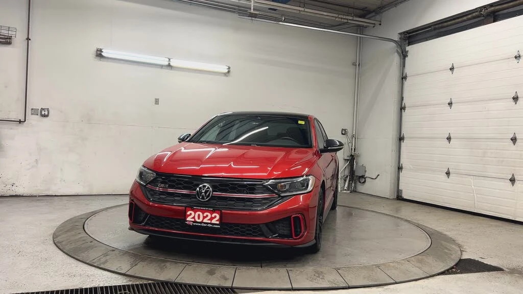 VW Jetta GLI, снимка 9 - Автомобили и джипове - 55321695