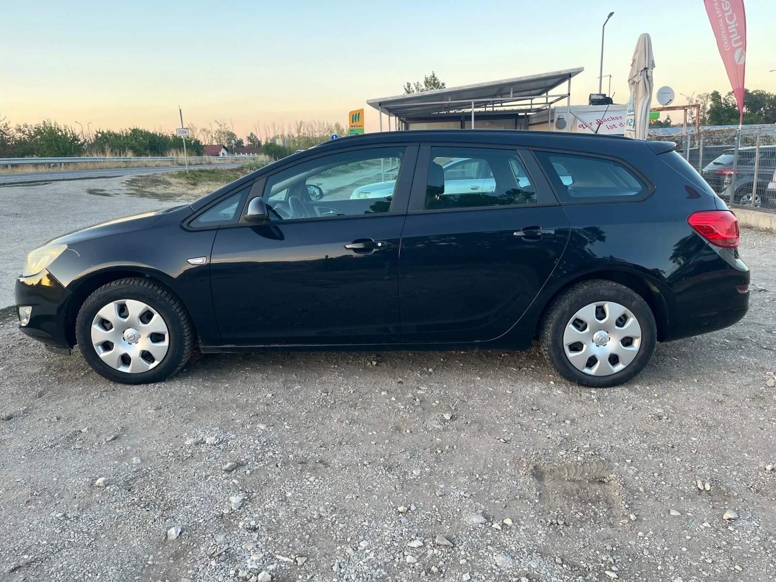 Opel Astra 1.7CDTI-110-ITALIA, снимка 12 - Автомобили и джипове - 56320827