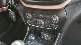 Jeep Cherokee 2.0 JTD 136kc 4x4 6ck, снимка 15
