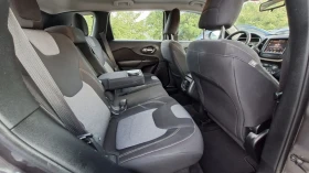 Jeep Cherokee 2.0 JTD 136kc 4x4 6ck, снимка 11