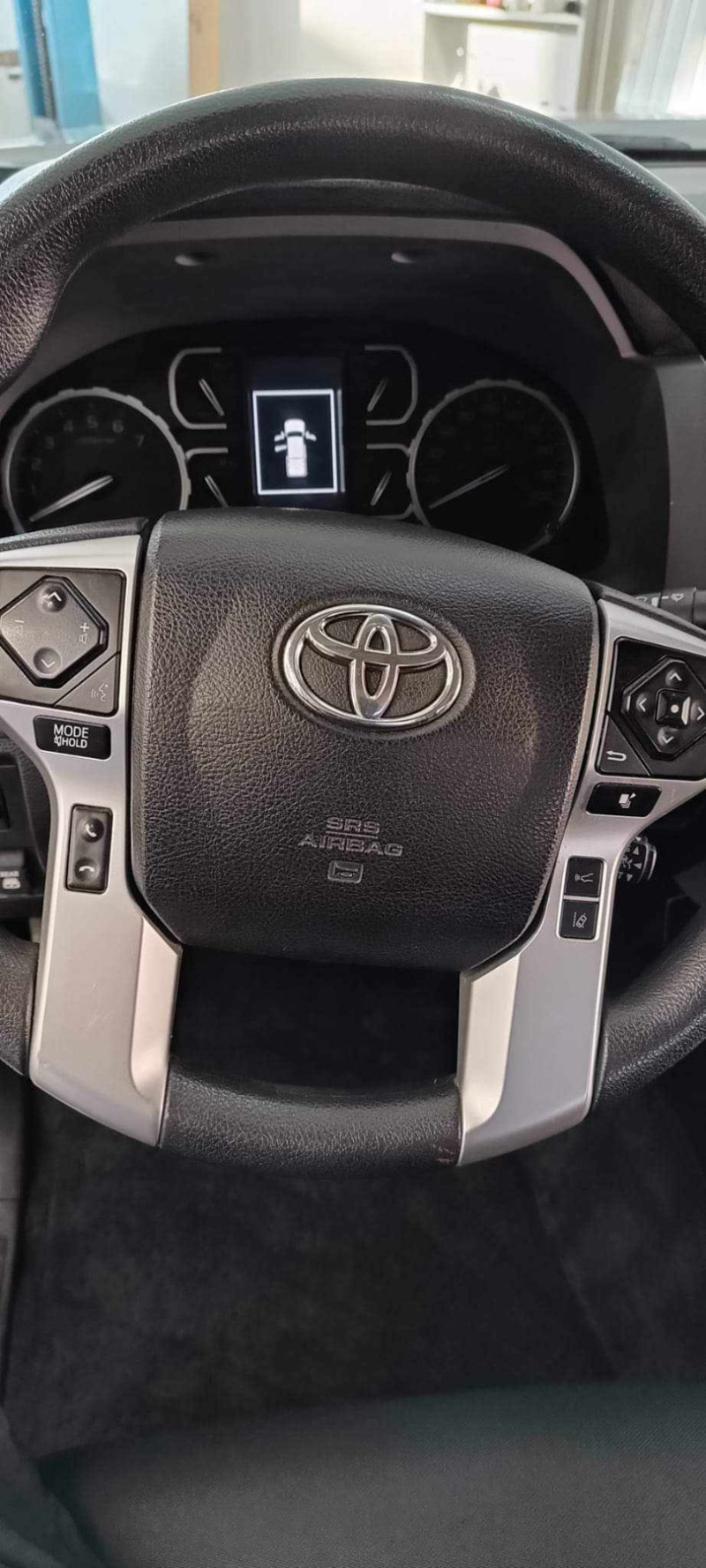 Toyota Tundra 5, 7L i-FORCE TRD OFF ROAD SR5 4X4 2021 80000km, снимка 11 - Автомобили и джипове - 46423259