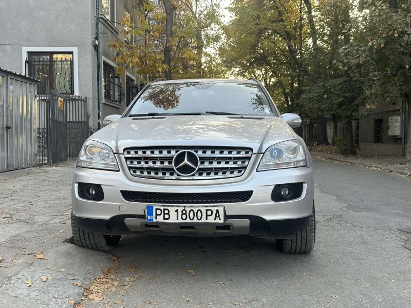 Mercedes-Benz ML 320, снимка 2 - Автомобили и джипове - 47825269