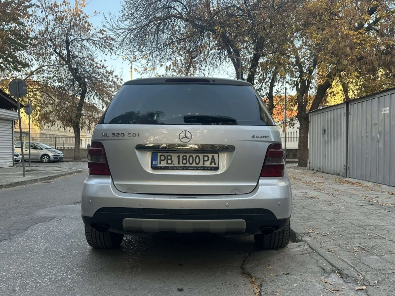 Mercedes-Benz ML 320, снимка 6 - Автомобили и джипове - 47825269