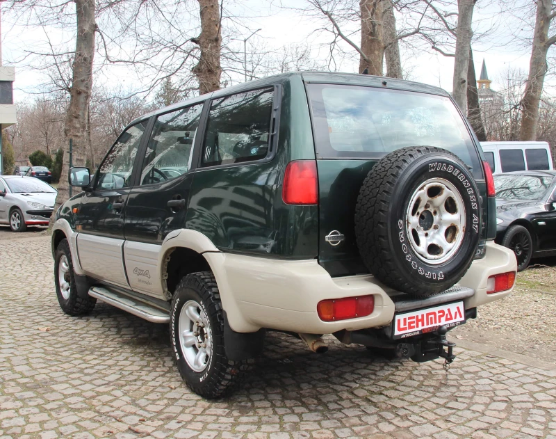 Nissan Terrano 2.7 TDI НОВ ВНОС , снимка 7 - Автомобили и джипове - 53246520