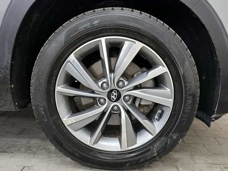 Hyundai Santa fe 2.0, снимка 5 - Автомобили и джипове - 54255479