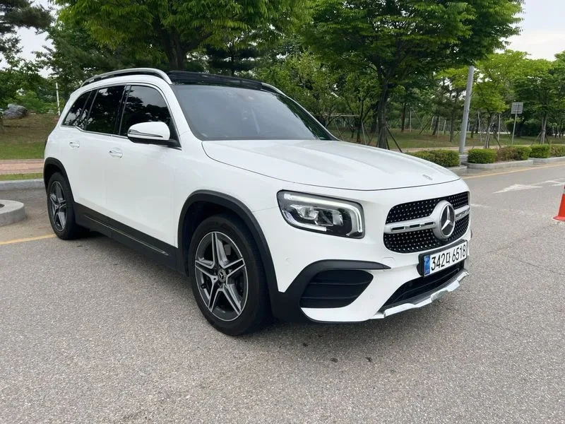 Mercedes-Benz GLB 250 4MATIC, снимка 4 - Автомобили и джипове - 55264932