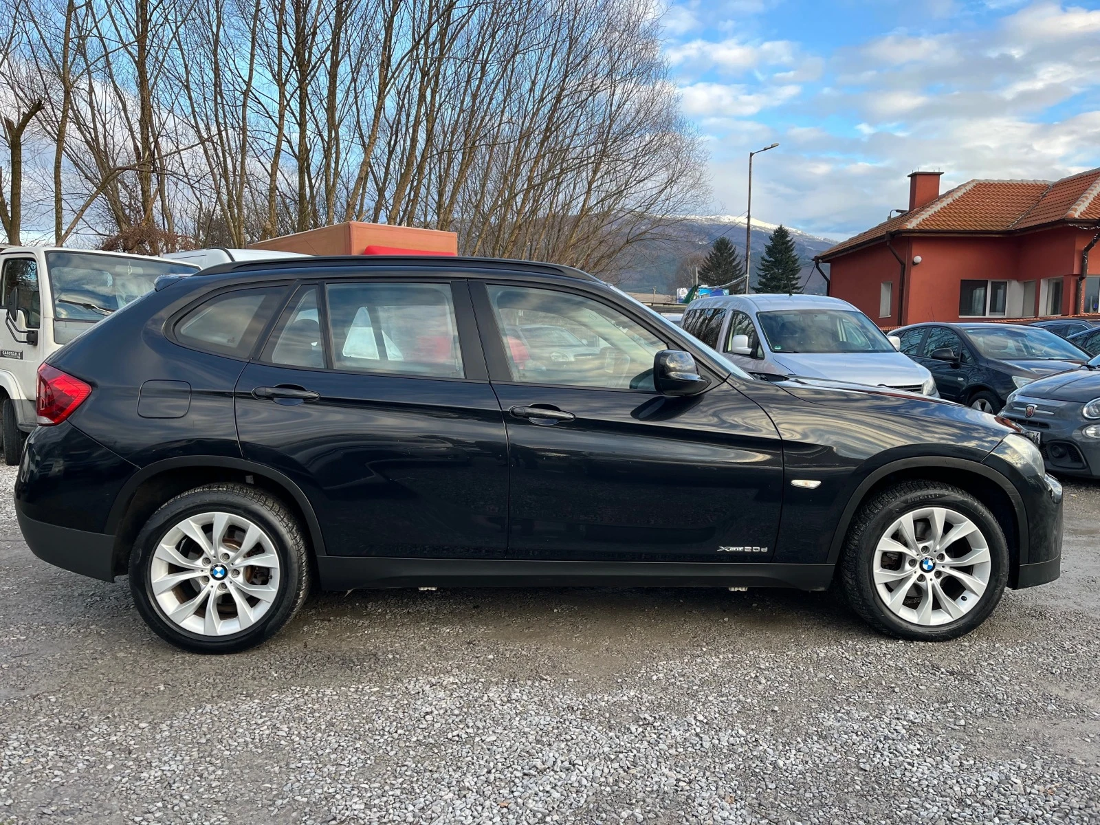 BMW X1 2.0D X-DRIVE - изображение 7