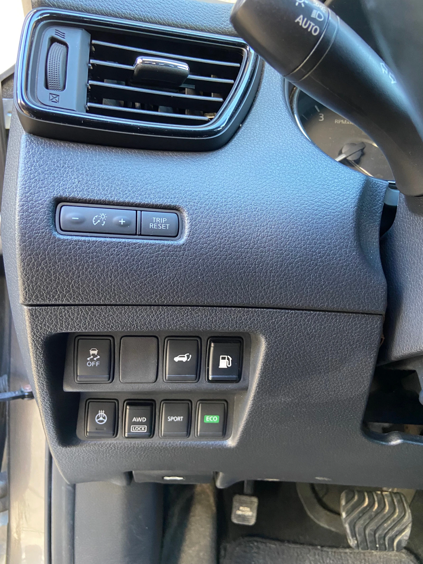 Nissan Rogue | Mobile.bg   13