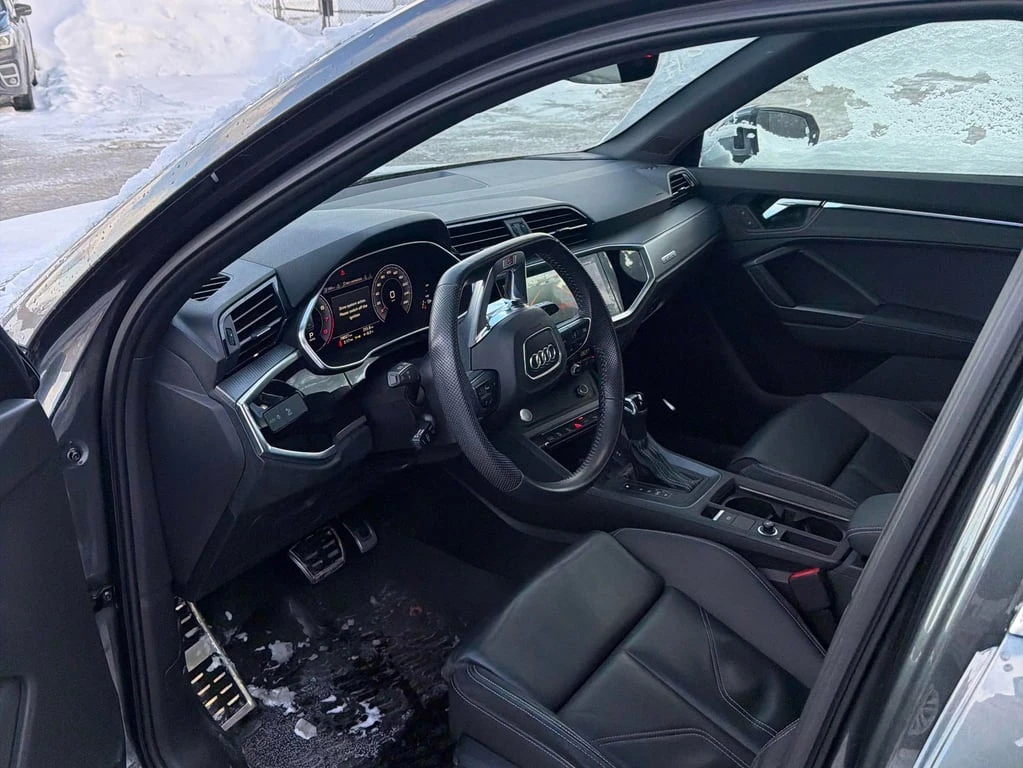 Audi Q3 * Technik * CARFAX * БЕЗ ПЪРВОНАЧАЛНА ВНОСКА - изображение 5