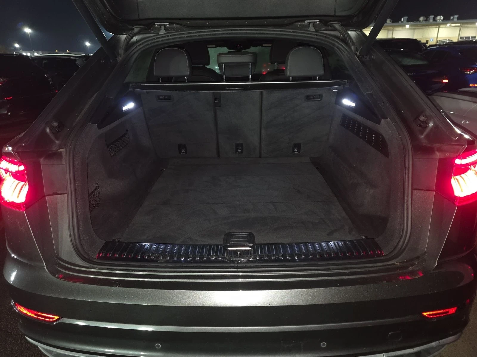 Audi Q8 Premium Plus | Mobile.bg � ����������� 17