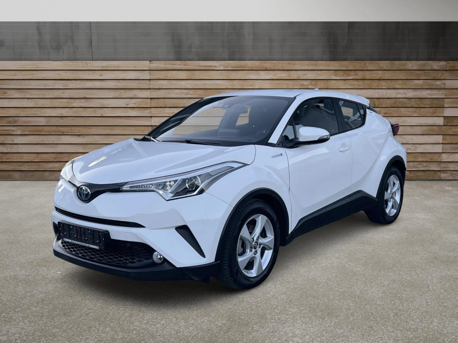 Toyota C-HR 1.8HSD Carplay ������� ���������� | Mobile.bg � ����������� 1