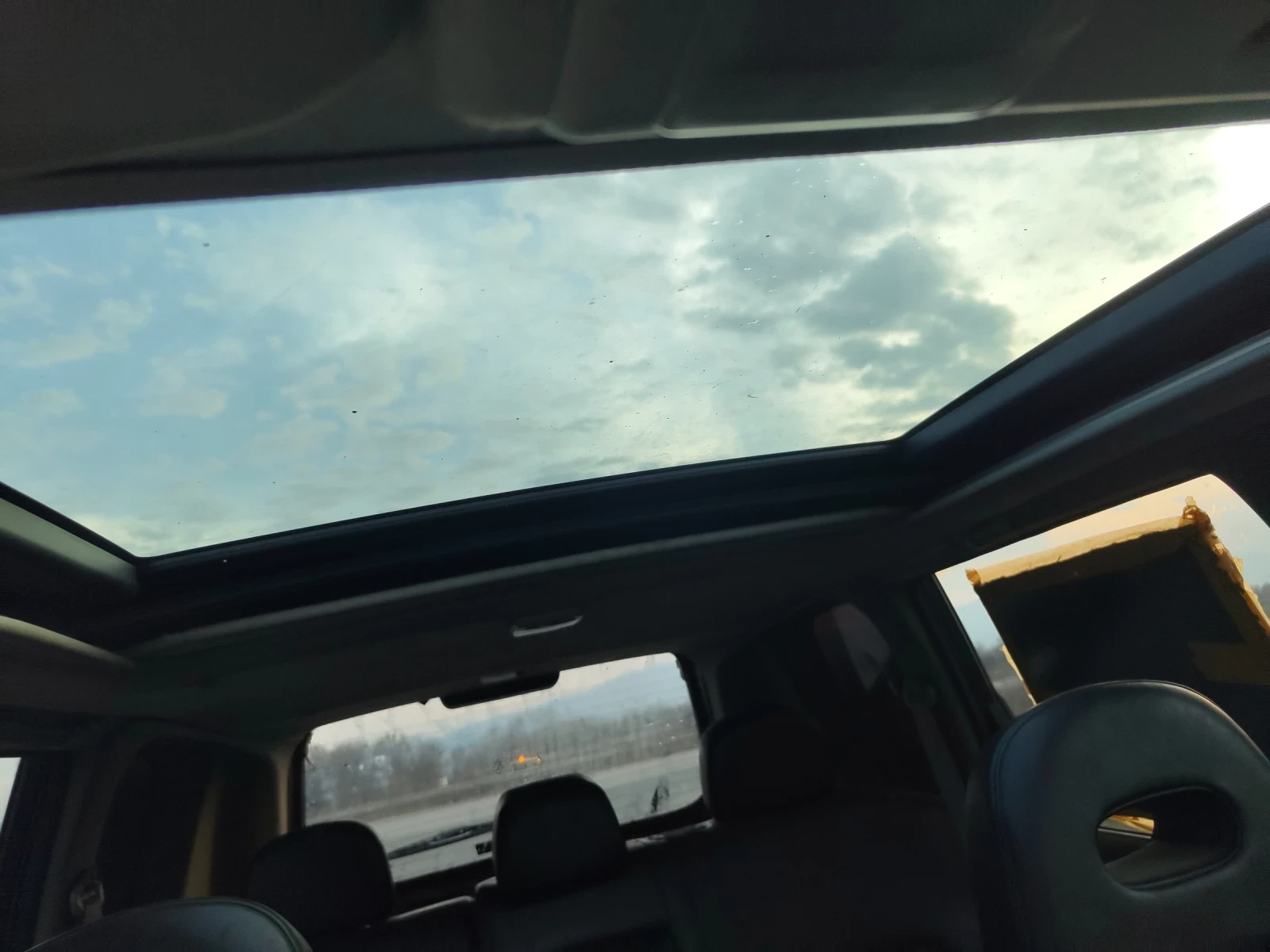 Nissan X-trail 2.2, снимка 8 - Автомобили и джипове - 53712264