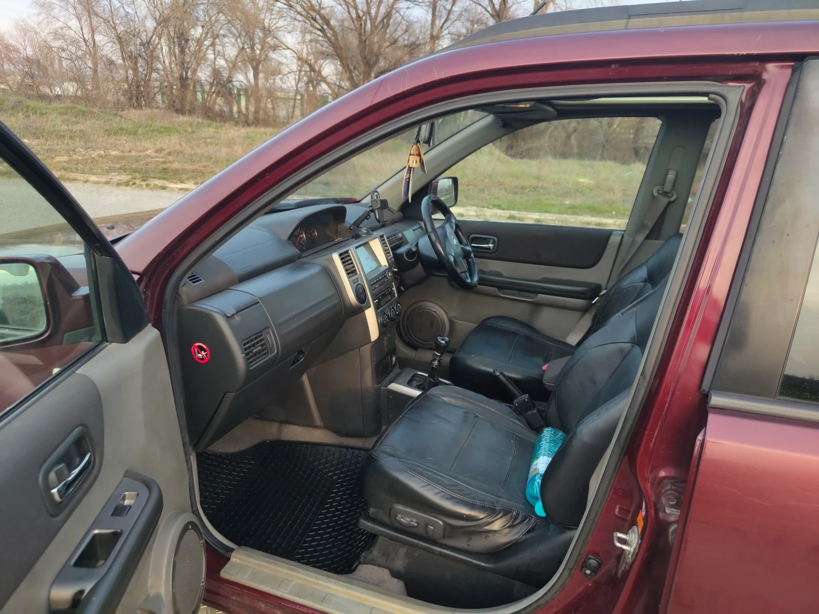 Nissan X-trail 2.2, снимка 5 - Автомобили и джипове - 53712264