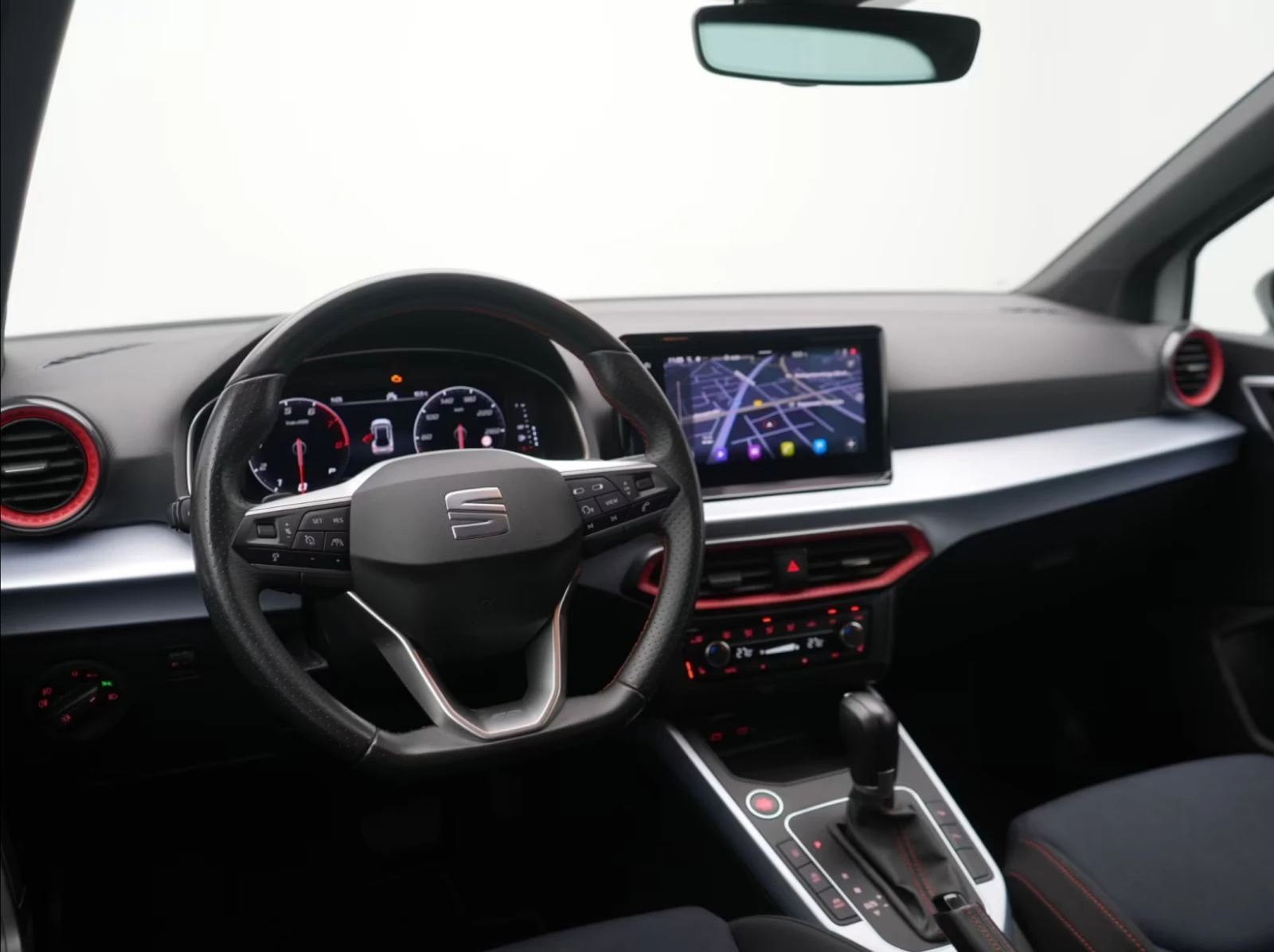 Seat Arona TSI 110hp FR-Line DSG Facelift, снимка 12 - Автомобили и джипове - 53829465