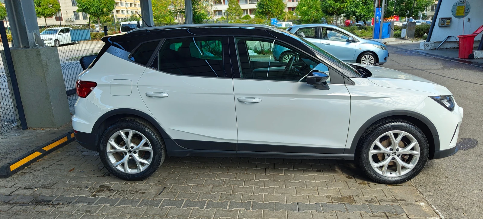 Seat Arona TSI 110hp FR-Line DSG Facelift, снимка 4 - Автомобили и джипове - 53829465