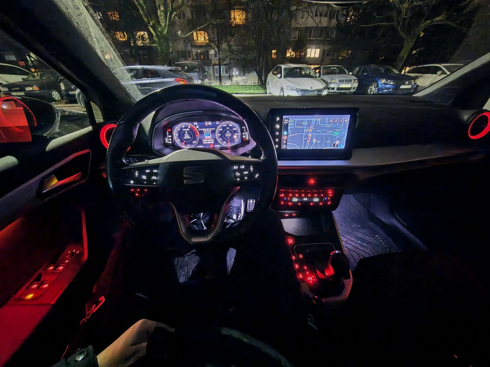 Seat Arona TSI 110hp FR-Line DSG Facelift, снимка 17 - Автомобили и джипове - 53829465