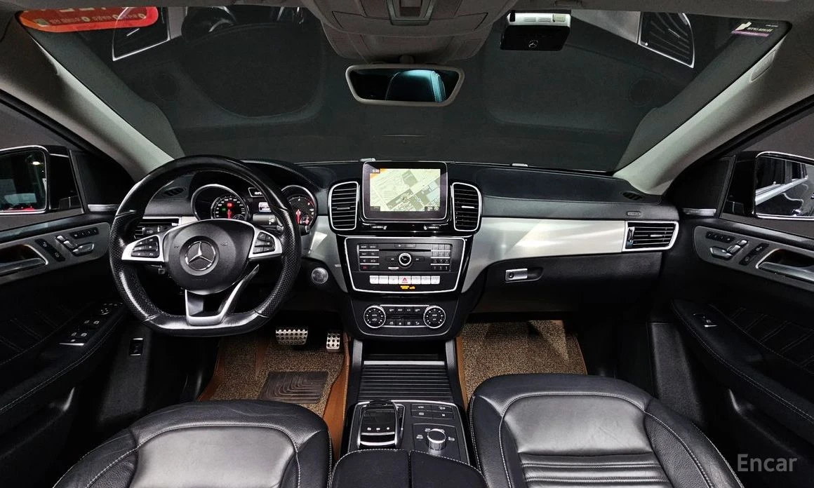 Mercedes-Benz GLE 350 4MATIC* AMG* HARMAN/KARDON* ПАНО* 360 КАМЕРИ, снимка 9 - Автомобили и джипове - 53906596