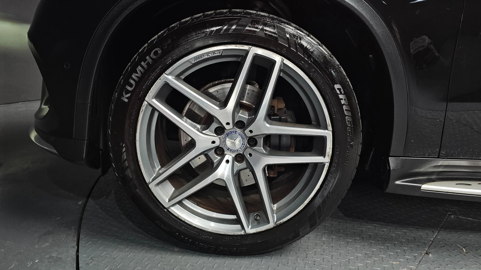 Mercedes-Benz GLE 350 4MATIC* AMG* HARMAN/KARDON* ПАНО* 360 КАМЕРИ, снимка 5 - Автомобили и джипове - 53906596