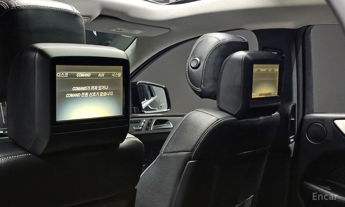 Mercedes-Benz GLE 350 4MATIC* AMG* HARMAN/KARDON* ПАНО* 360 КАМЕРИ, снимка 14 - Автомобили и джипове - 53906596