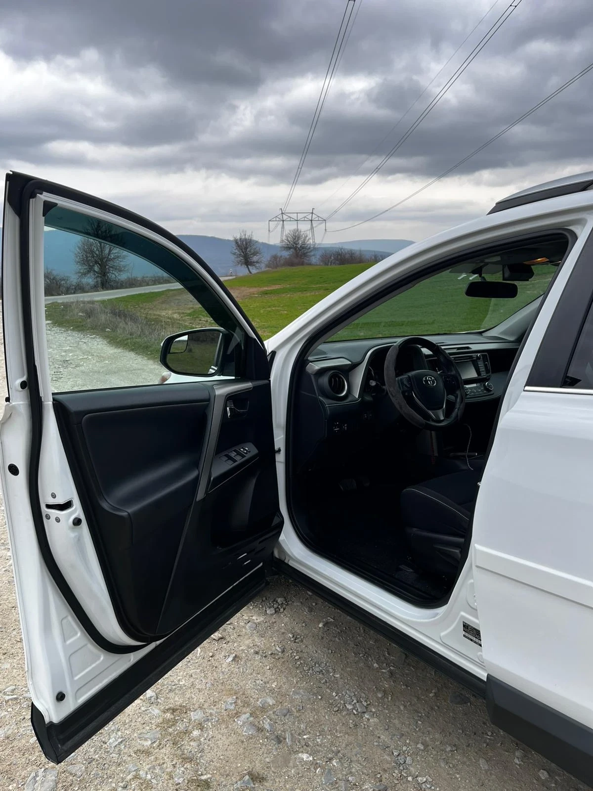 Toyota Rav4, снимка 6 - Автомобили и джипове - 53944534