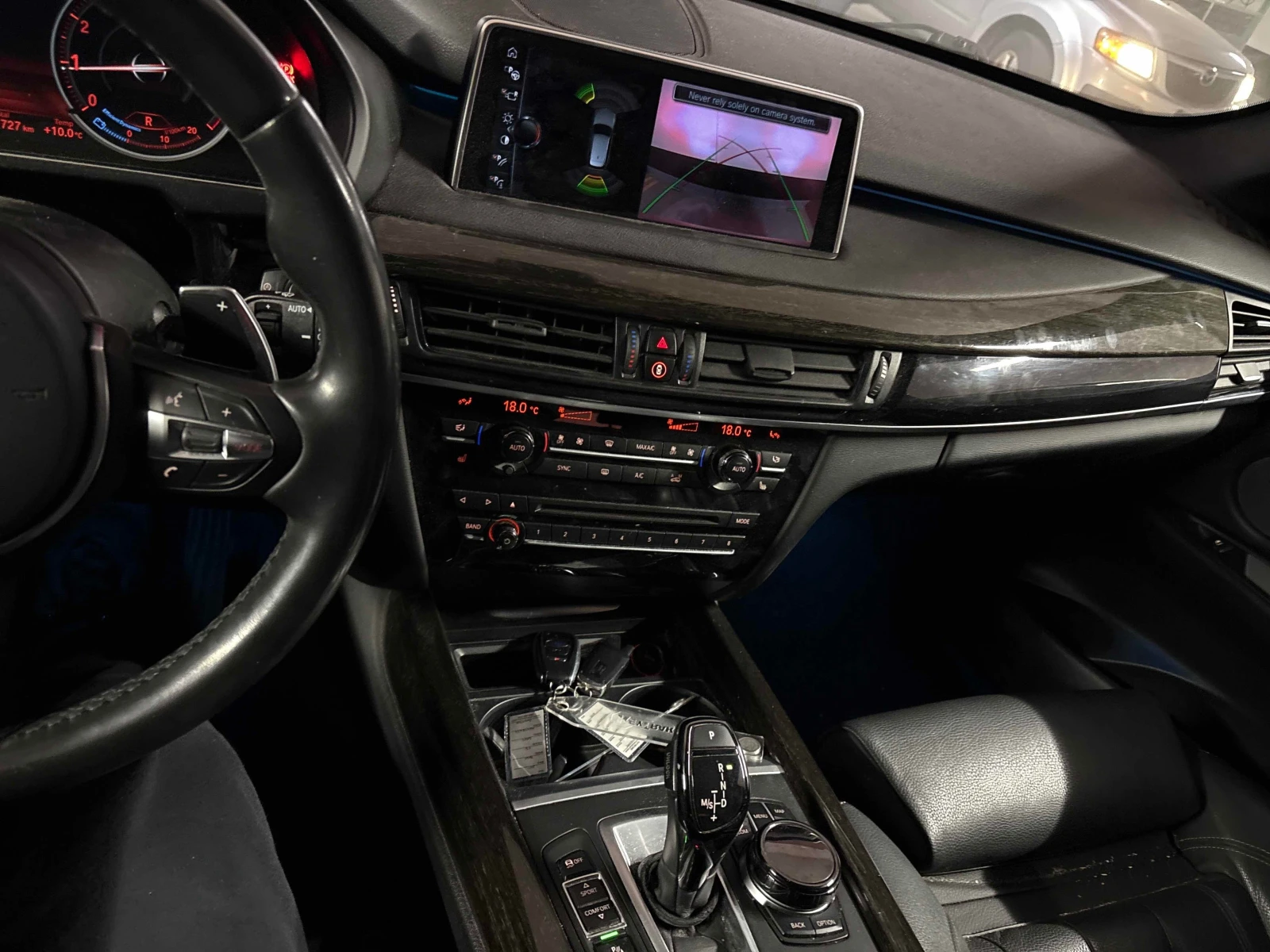 BMW X5 35i * M PAKET * PANORAMA * CARFAX * , снимка 7 - Автомобили и джипове - 54162034