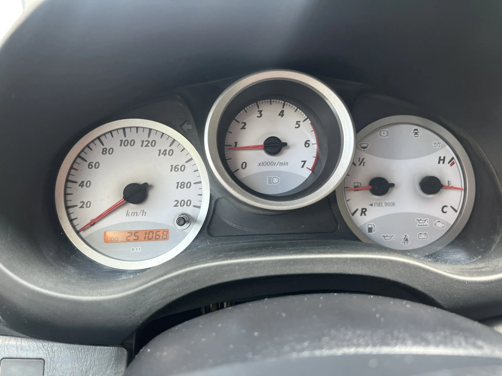 Toyota Rav4 2.0, снимка 7 - Автомобили и джипове - 54292471